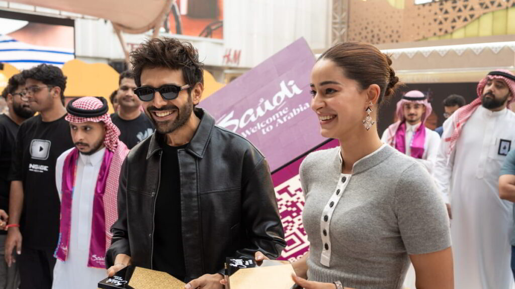 Kartik Aryan & Ananya Panday at Spectacular Saudi